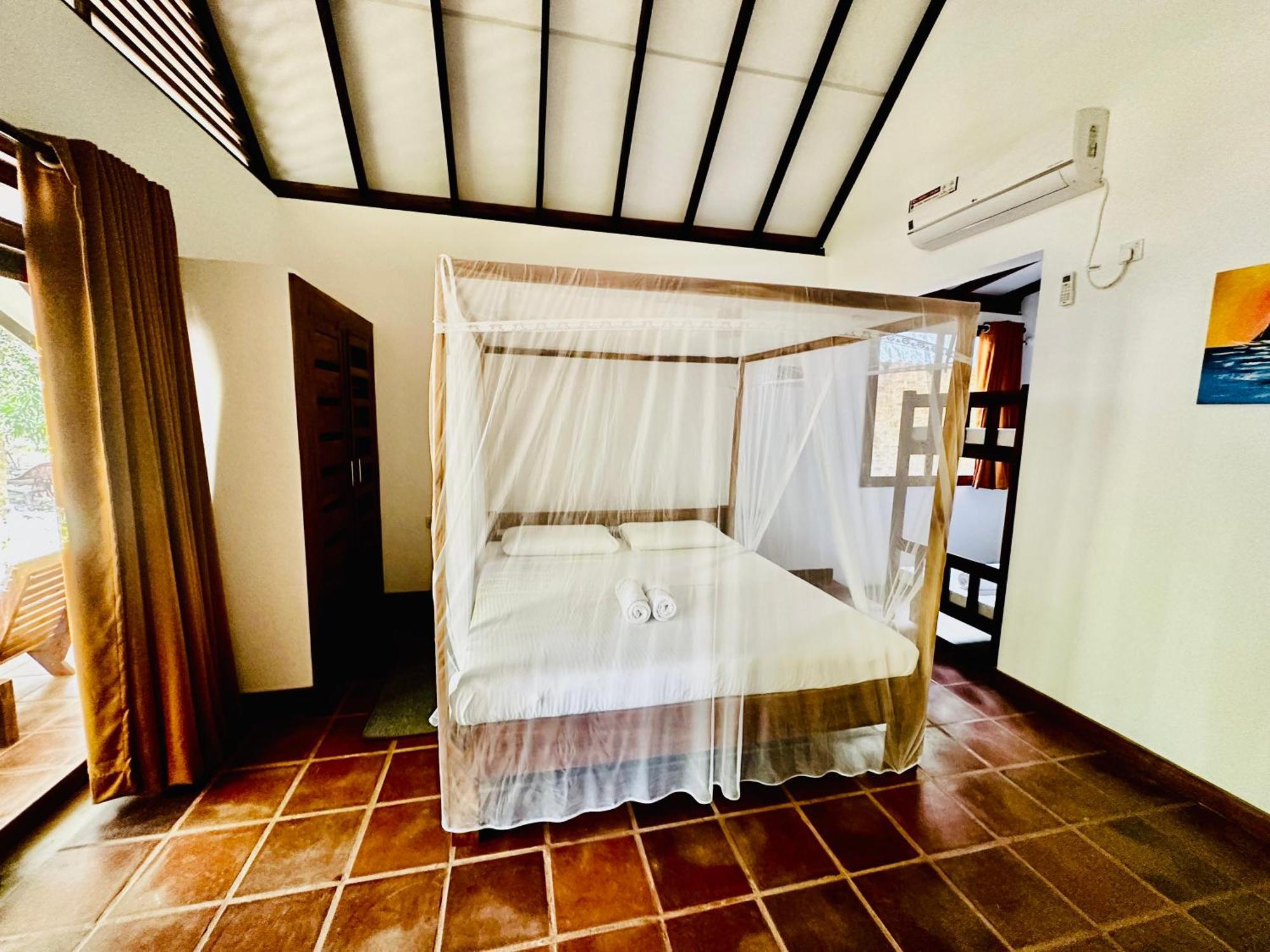 Riva Del Sole Guest House Поттувил Экстерьер фото